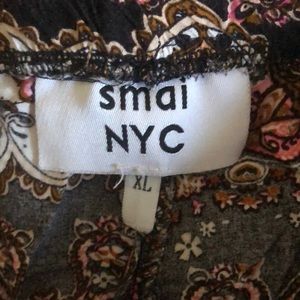Bottoms - Patterned flowy shorts Bottoms - Patterned flowy shorts